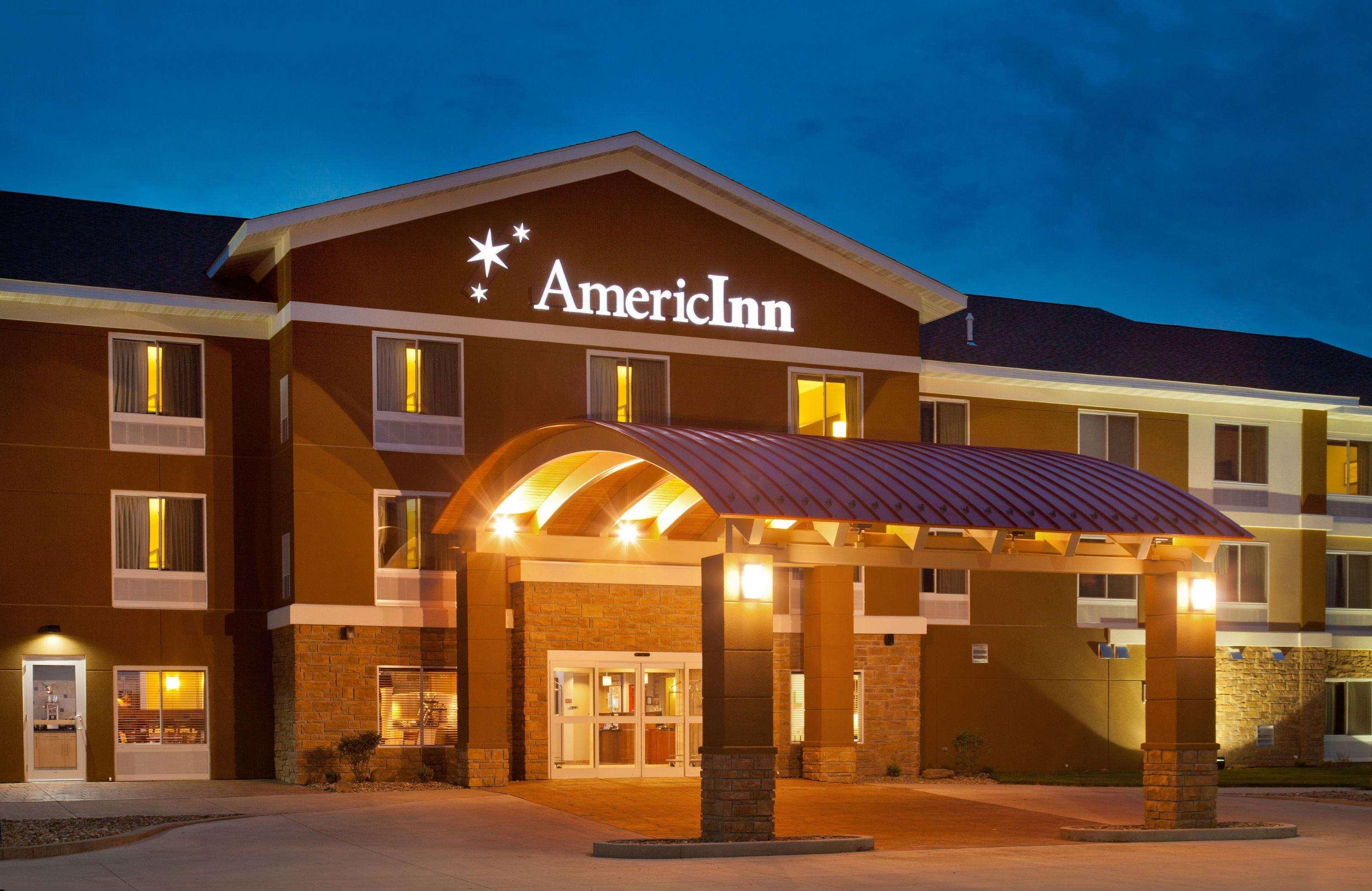 Americinn By Wyndham Fairfield Екстер'єр фото